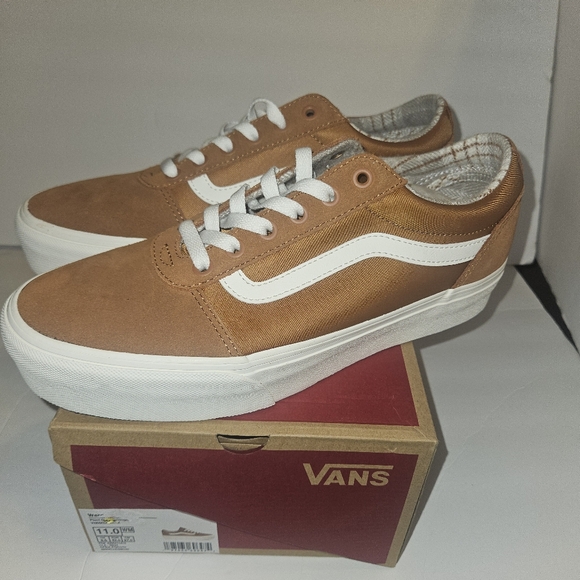 Vans Ward Platform Sneaker - Women's 11.0 - Picture 12 of 15
